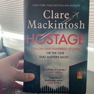 Hostage by Clare Mackintosh book